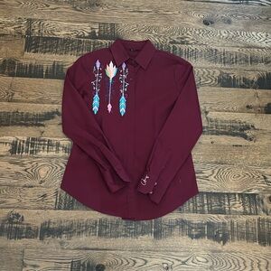 Long sleeve button down shirt, size small, super cute design. Only worn once